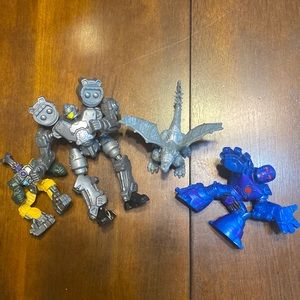 Robot toys